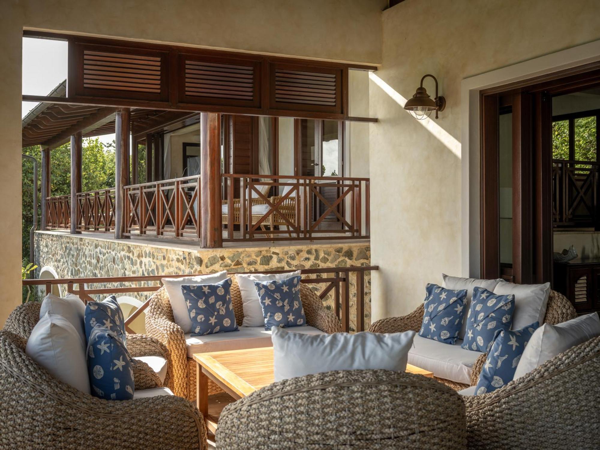 Canouan Estate Resort & Villas Charlestown エクステリア 写真