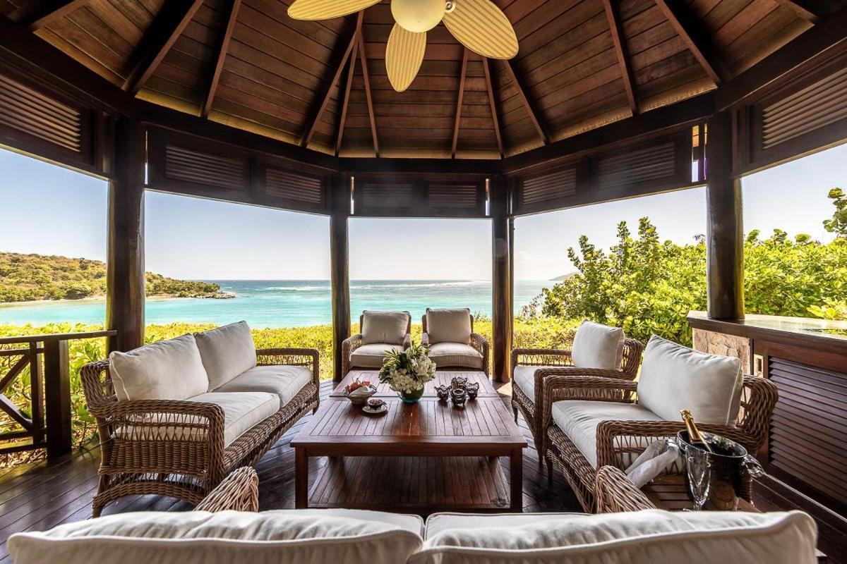 Canouan Estate Resort & Villas Charlestown エクステリア 写真